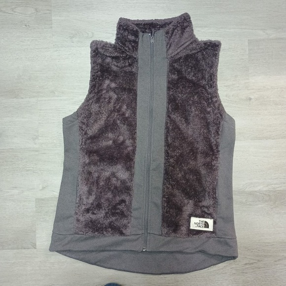 Northface Women's Purple Fuzzy Fur Vest Size Large - Picture 1 of 10